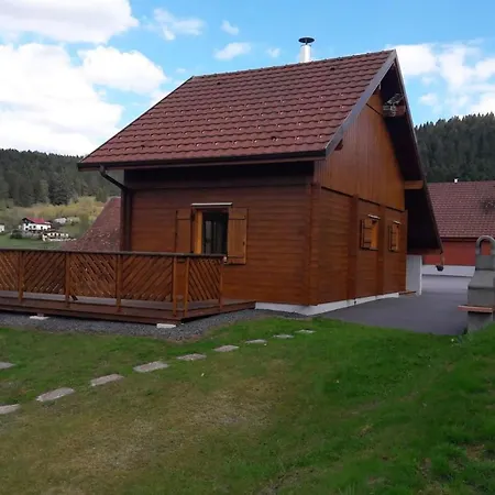 Шале Charming Chalet With Garden In